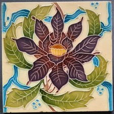 Piastrella in maiolica per