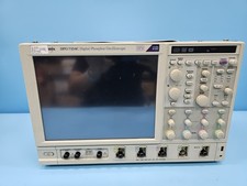 TEKTRONIX DPO7354C Oscilloscopio digitale al fosforo 3,5 GHz, 40 GS/s/calibrato