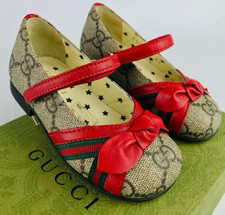 Autentiche scarpe bambino