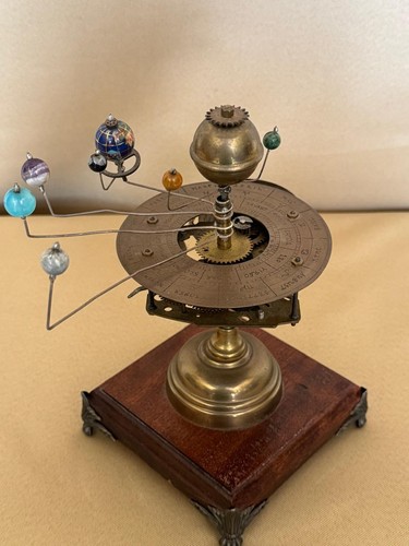 Orrery meccanico vintage