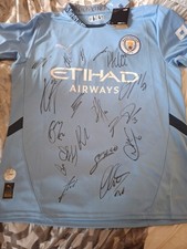 Maglia firmata a mano squadra Manchester City con Club Coa