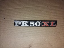 TARGHETTA LATERALE COFANO BAULETTO ANTERIORE SCRITTA FREGIO VESPA PK 50 XL 1985
