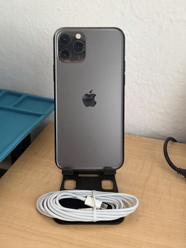 Apple iphone pro - 64,