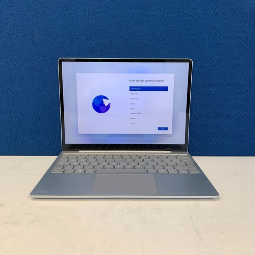 Microsoft surface laptop - surface,