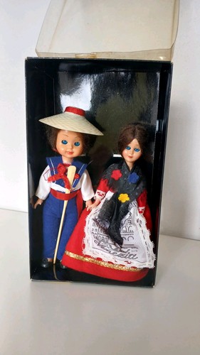 Coppia bamboline souvenir anni