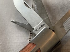 Coltello Multiuso In Acciaio 