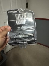 Greenlight 1:64 Black Bandit