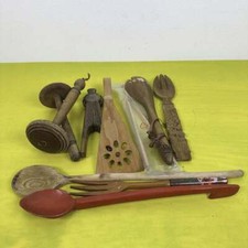 lotto di articoli da cucina in legno