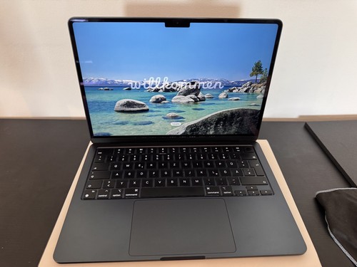 Apple macbook air - apple,