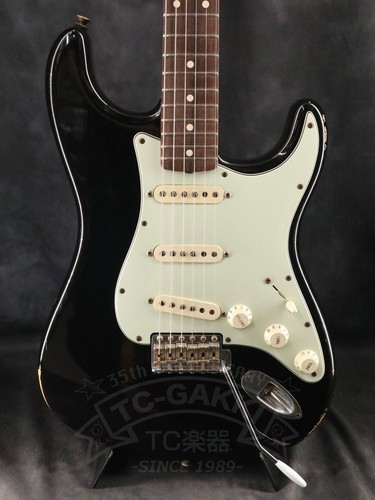 Chitarra elettrica usata