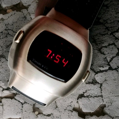 Vintage 1970 quartz - pulsar, p3