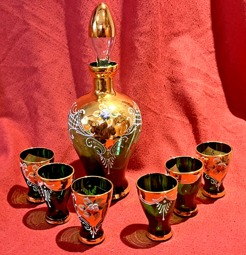 Decanter vetro verde - verde, rilievo