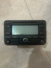 Autoradio VW GOLF V 5 PASSAT RADIO AU 27332