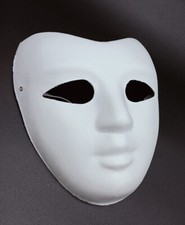 12 maschera femminile