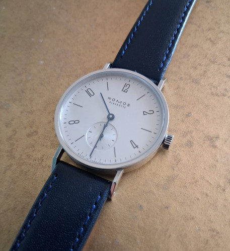 Nomos tangente rif 123 - 123,