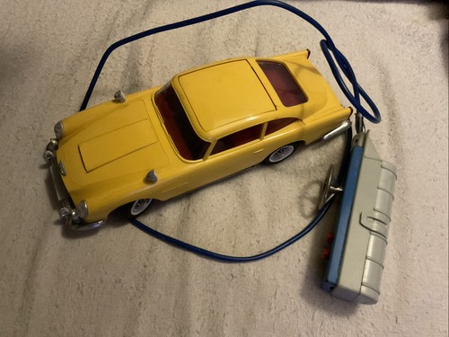 Aston martin 007 gama - db,