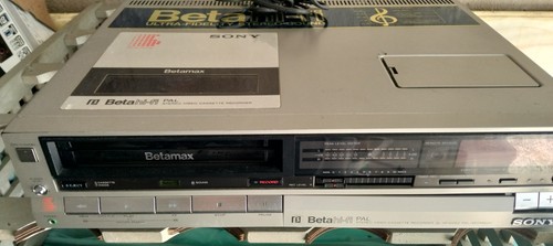 Sony 100 - sony, hf
