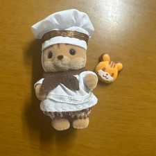 Sylvanian Families Lively Baby