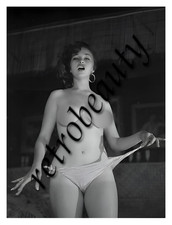 1Q293 Artistic Nude Vintage