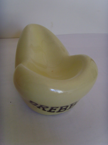 Porta pipa beige gialla della - porta,