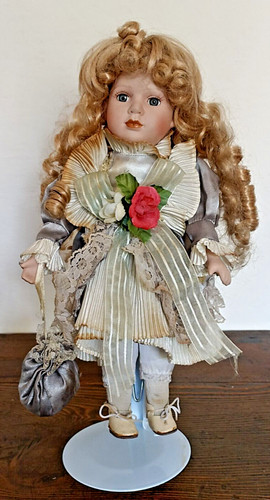 Bambola vintage porcellana - bambola,
