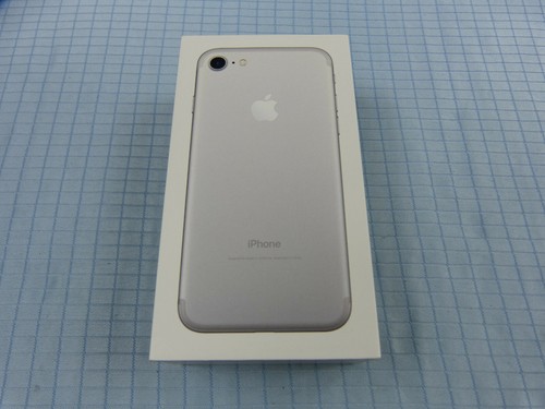 Apple iphone 32gb argento - apple, 7