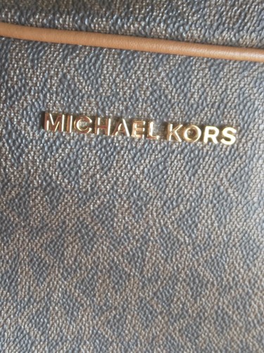 Authentic michael kors new - authentic,