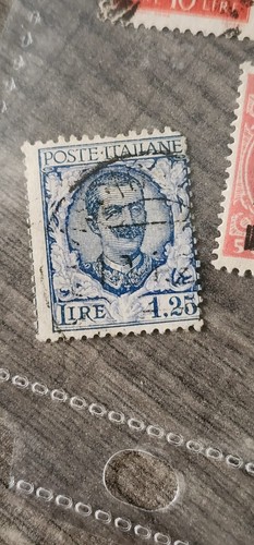 Francobollo poste italiane - poste,