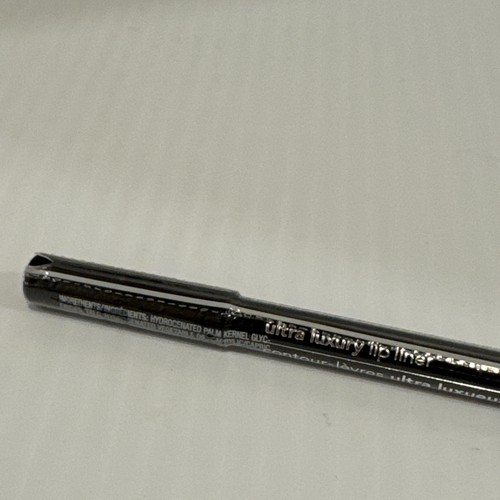 Avon ultra luxury lip liner - avon,