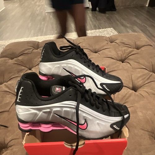 Nike shox sneakers per - nike,