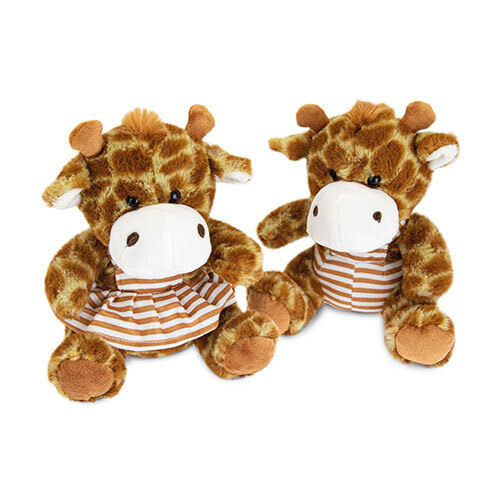 Nice and good giraffa - -,