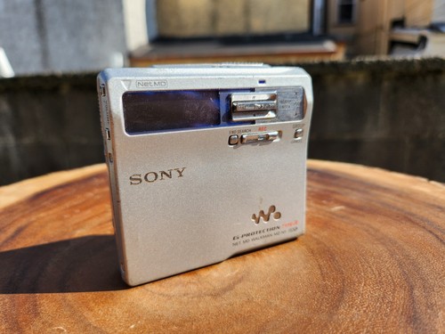 Sony minidisc walkman - sony,