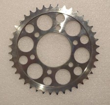 CORONA TRASMISSIONE VERSYS 650 ER5 EN 650 Z650 ZX6R ZX6RR PASSO520 2102C 40DENTI