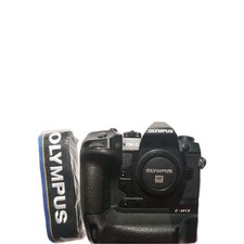 Olympus OM-D E-M1X +ca. 6 Tsd