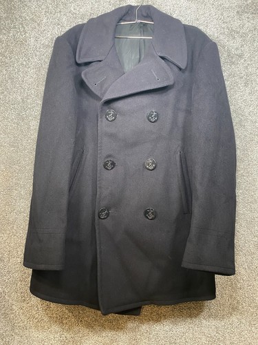 Cappotto doppiopetto uniforme