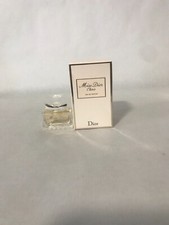 1 Miniatura Miss Dior Chérie