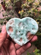 Pietra curativa intagliata - , a