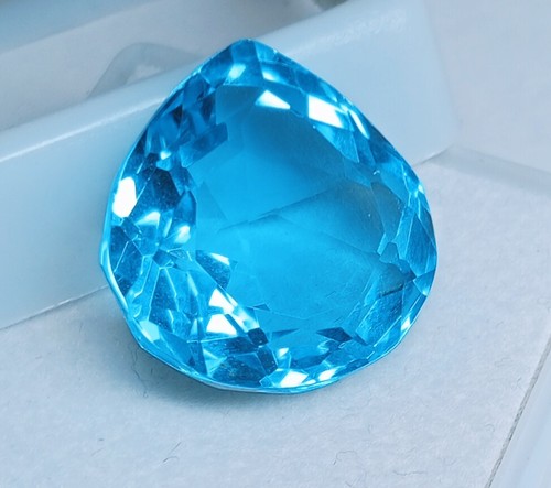 Topazio blu brasiliano