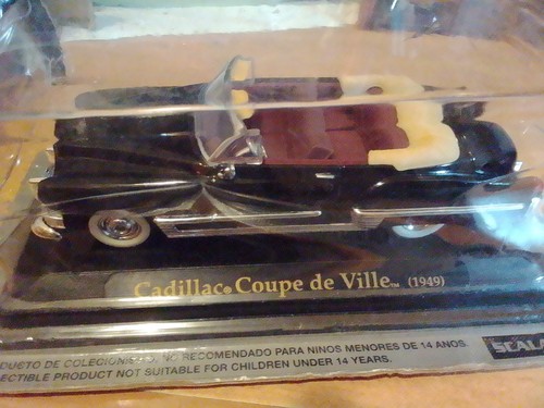 Cadillac coupé de ville - 1/43,