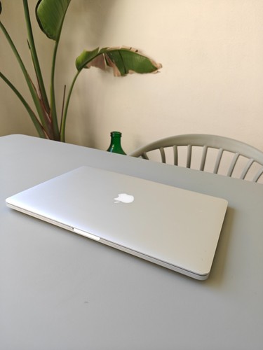 Macbook pro mid 2015 - 15",