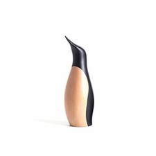 Piccolo pinguino in legno