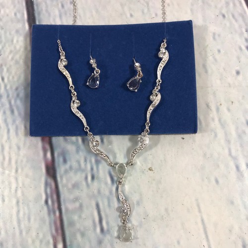Avon collana orecchini - collana,