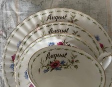 Royal Albert fiore del mese