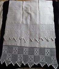 Coppia Ricchi Asciugamani Tela Bordo Ricamato Uncinetto 160 X 68 G