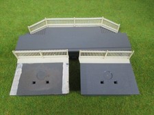 HORNBY PLATFORM  AND STEPS