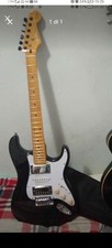 chitarra elettrica usata