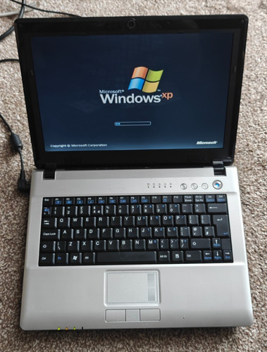 Clevo m72sr retro - dual, core
