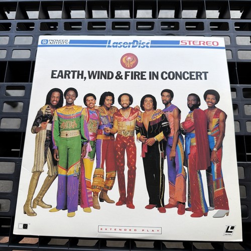 Earth wind fire in concert - fire,