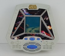 TIGER ELECTRONIC 1997 STAR WARS GALACTIC BATTLE - VINTAGE HANDHELD GAME & WATCH