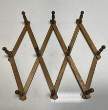 Portafisarmonica 10 pioli da parete in legno vintage. Porta cappello/cappotto/tazze